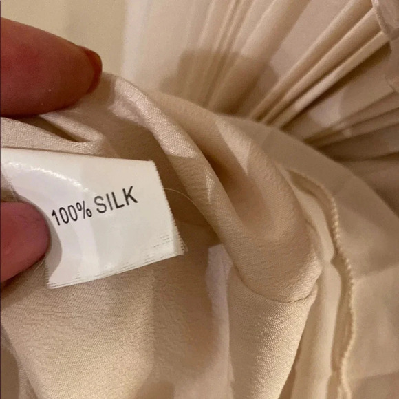 Carolina Herrera Tan Pleated Puff Sleeve Midi Sundress size medium - Picture 5 of 5